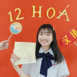 Naper Nguyễn Thuỳ Linh