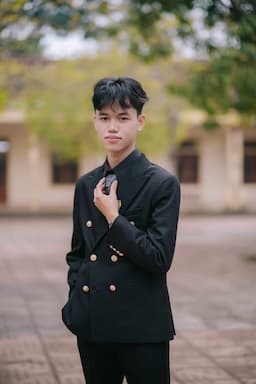 Naper Trần Anh Tuấn