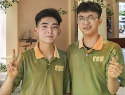 Naper Nguyễn Quang Phúc