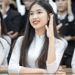 Naper Phan Thị Bích Thủy