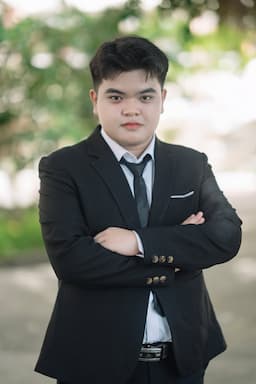 Naper Trần Quốc Khánh