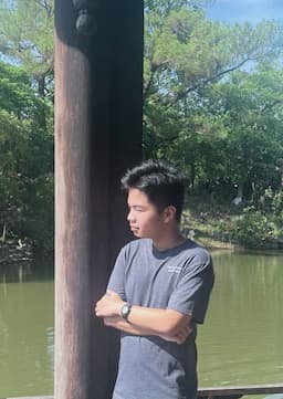 Naper Phạm Ngọc Minh